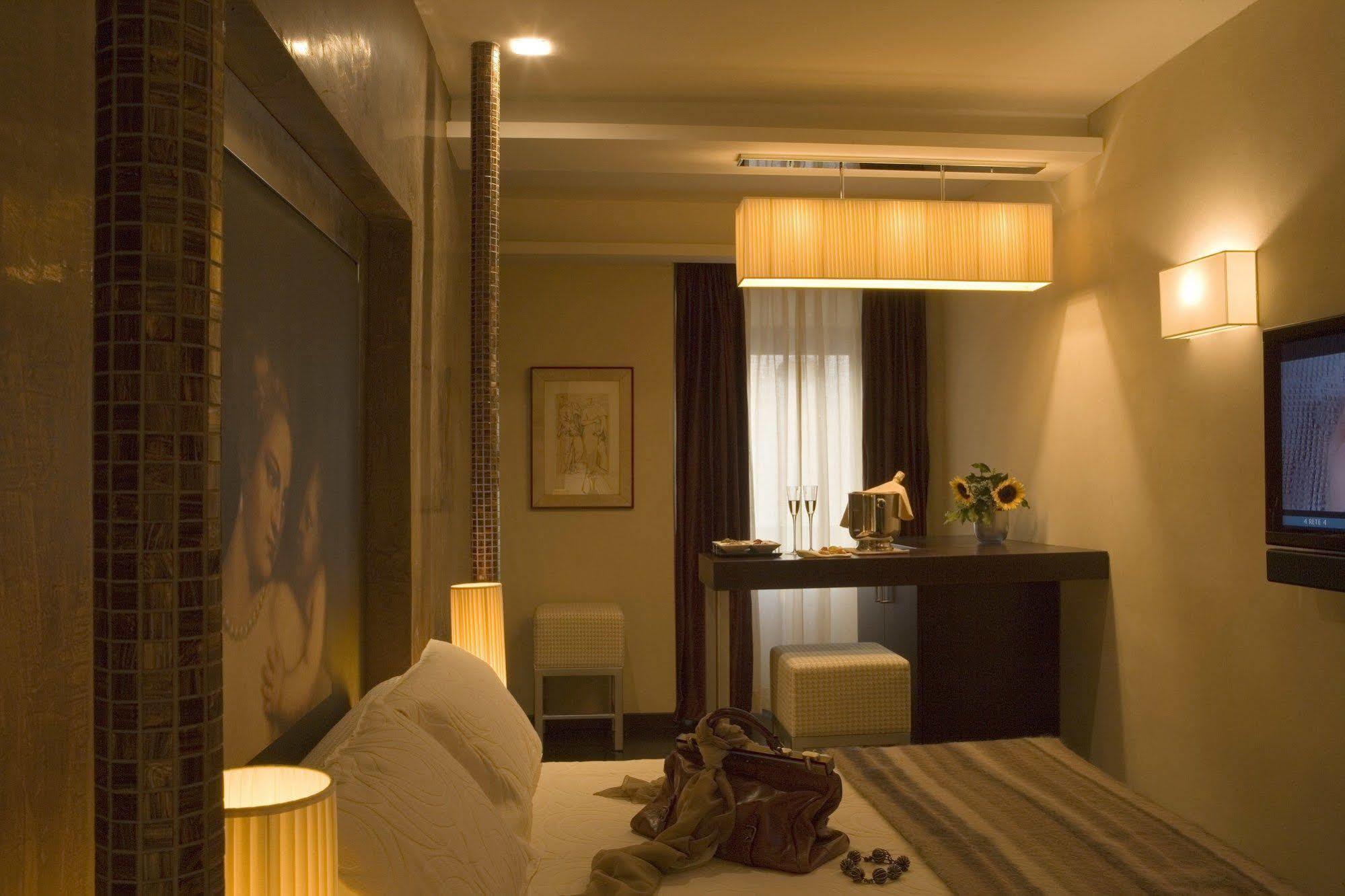 Bed and Breakfast Le Stanze Di Caterina à Florence Extérieur photo